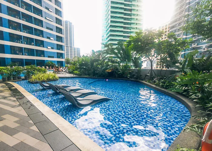 Alice In Wonderland Enchanting Makati Retreat 300 Mbps Манила